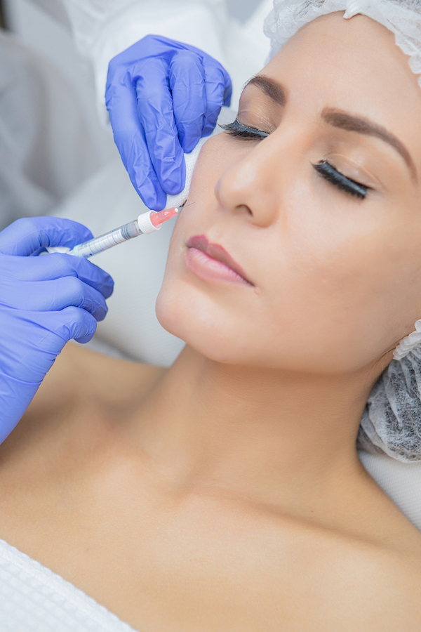 ARMONIZACIÓN FACIAL: BELLEZA NATURAL SIN PASAR  POR EL QUIRÓFANO